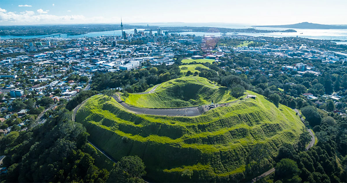 Aerial photo of Auckland City, with Mt Eden in the foreground